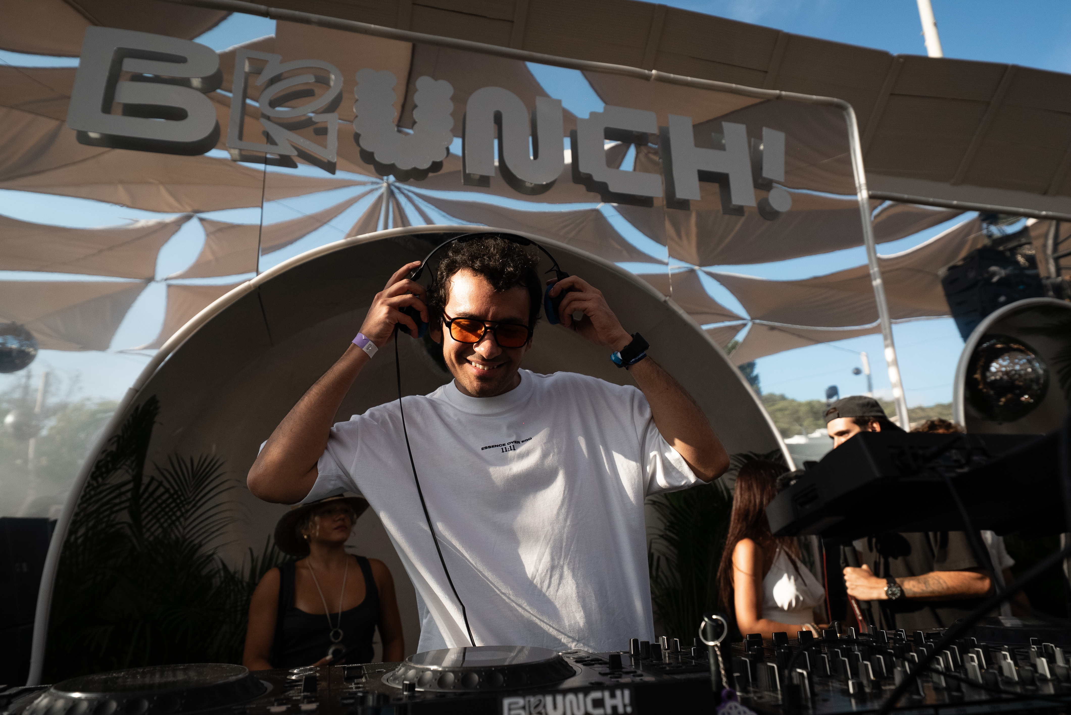 Stage Garden - Kevin Di Serna